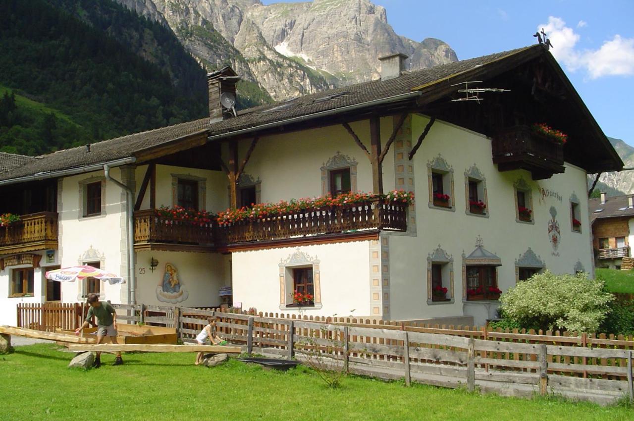 Alfaierhof-Bergheimat Gschnitz Exterior foto